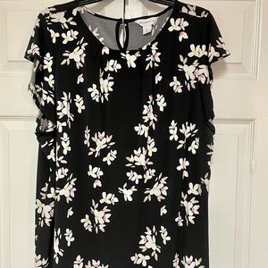 NWT- Liz Claiborne Plus-size Black Floral Cap-Sleeve Blouse- Size 1X